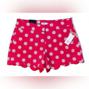 NWT Crown & Ivy Signature Essential Scallop Hem Shorts